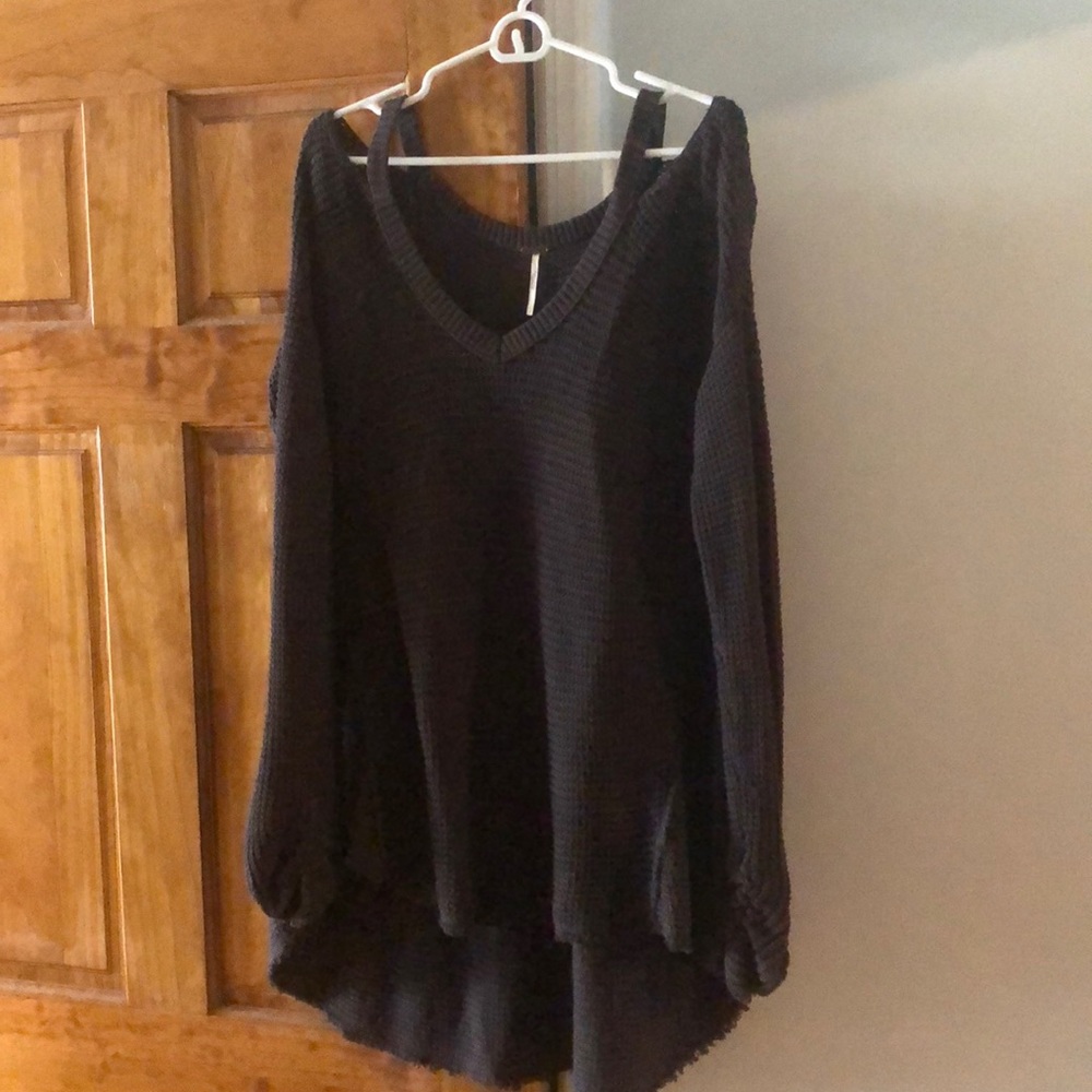 Cozy, cold shoulder Free People sweater!
